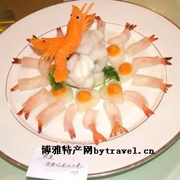 凤尾三球