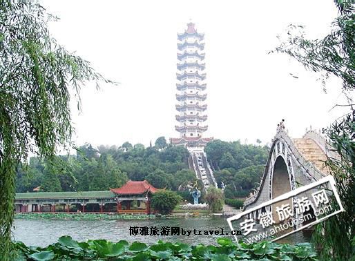 嬉子湖