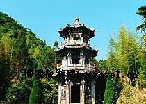 九座寺与无尘塔