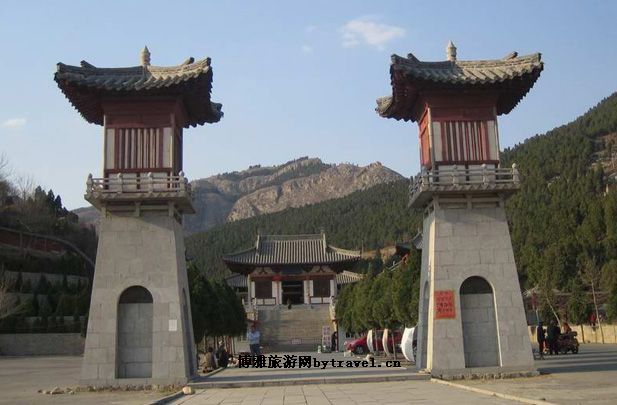 四门塔