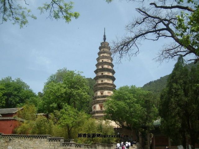 灵岩寺