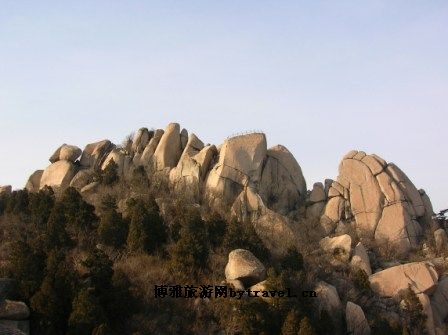 峄山奇石