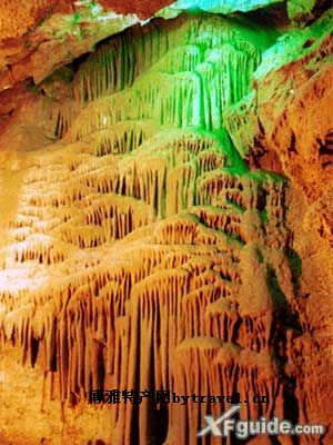 山东沂水地下大峡谷