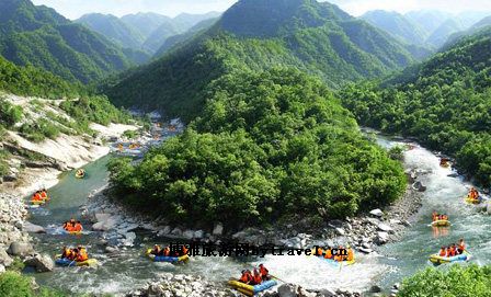 宝天曼峡谷漂流