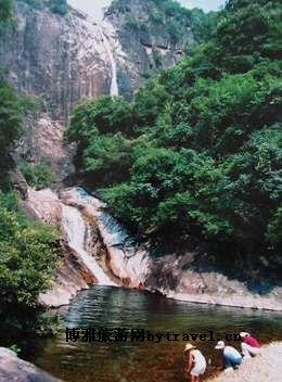 九龙沟瀑布群