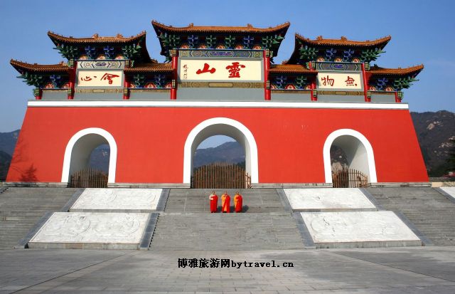 信阳灵山寺