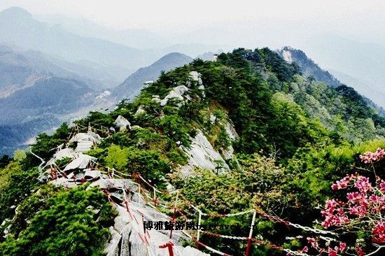 大别山薄刀峰风景区