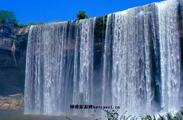 青龙瀑布
