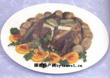草菇焗乳鸽
