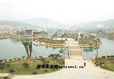 爱莲湖