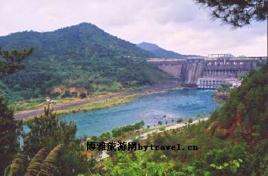 新丰江大坝