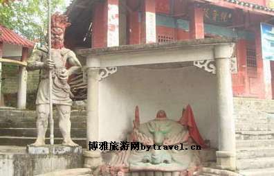 半山灯池