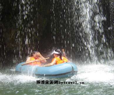 凯峡河原始生态漂流