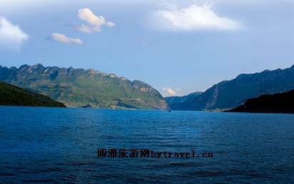 光照湖