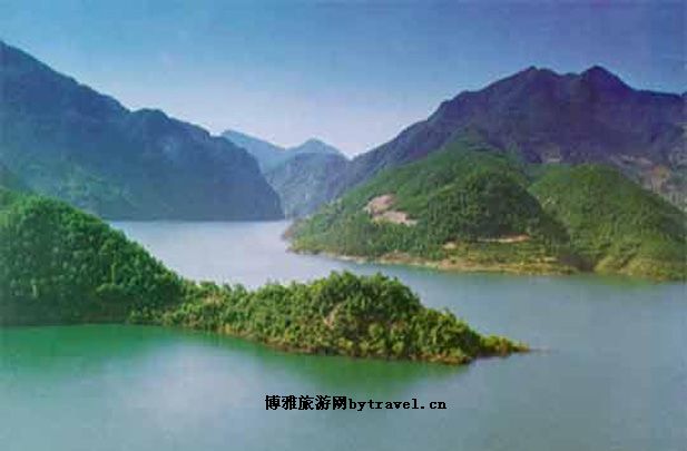 奇丽峡