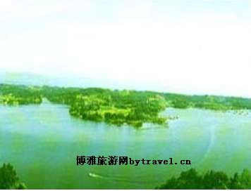 百丈湖风景区
