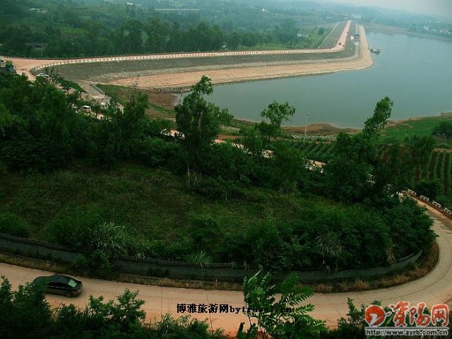 简阳圣德寺白塔