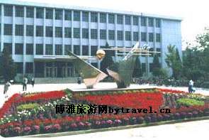 云鹏图书馆