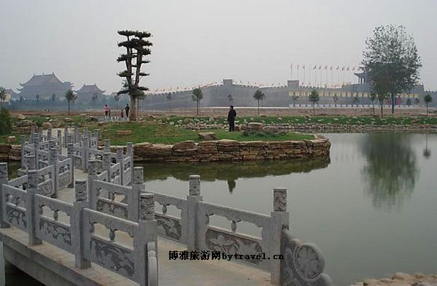 黑天鹅度假村