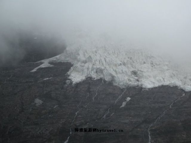 乃钦康桑峰