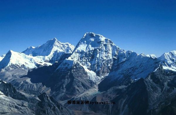 马卡鲁山