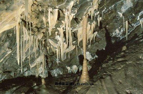 扎羊宗溶洞