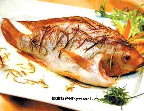 星海广场百年城雕