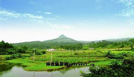 笔峰耸翠
