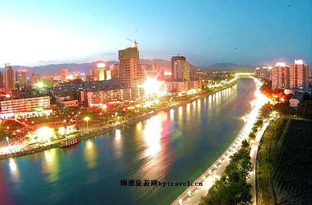孔雀河风景旅游带